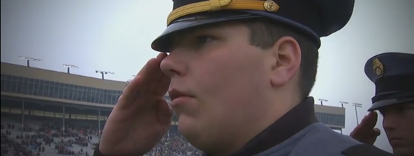 meet-the-us-navy-lieutenant-racing-in-nascar-img-01